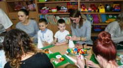 Teraz pora na wykonanie choinki wspólnie z bliskimi